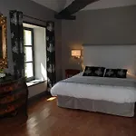 Hotell Le Logis Du Pere