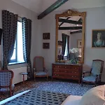 Le Logis Du Pere 4* Saint-Coutant-le-Grand