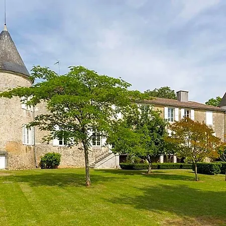 Le Logis Du Pere 4* Saint-Coutant-le-Grand