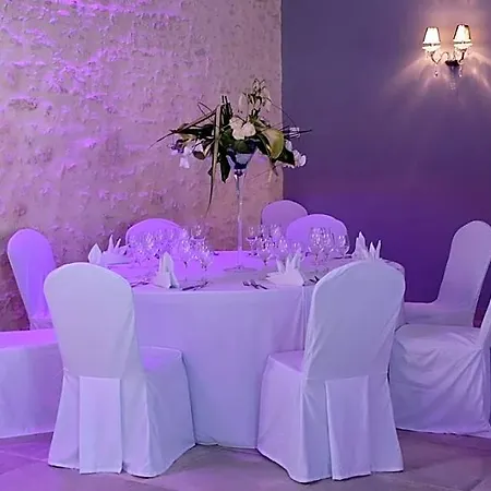 Hotel Le Logis Du Pere