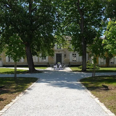 Le Logis Du Péré 4* Saint-Coutant-le-Grand