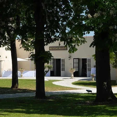 Le Logis Du Pere Saint-Coutant-le-Grand