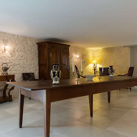 Le Logis Du Pere Hotel 4*