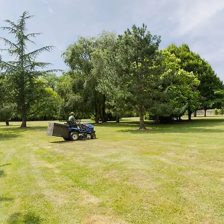 Le Logis Du Pere 4* Saint-Coutant-le-Grand