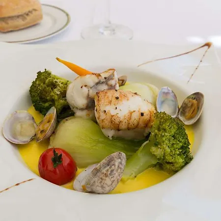 酒店 Le Logis Du Pere 4*