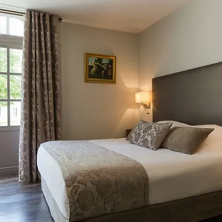 Hotel Le Logis Du Pere Saint-Coutant-le-Grand