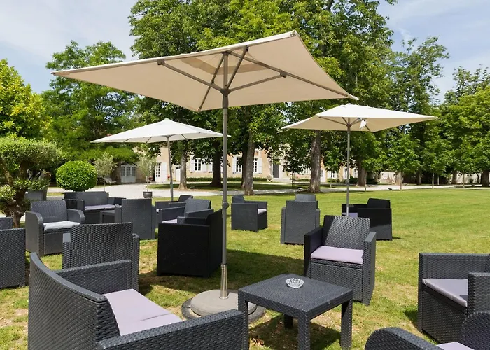 Szálloda Le Logis Du Pere Saint-Coutant-le-Grand