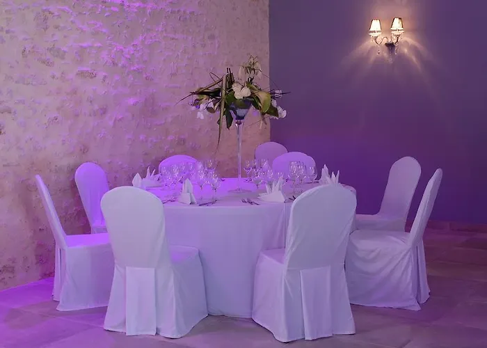 Le Logis Du Pere Szálloda