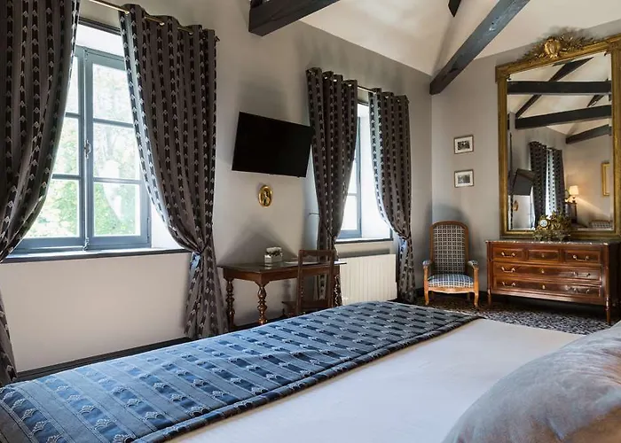 Le Logis Du Péré 4*